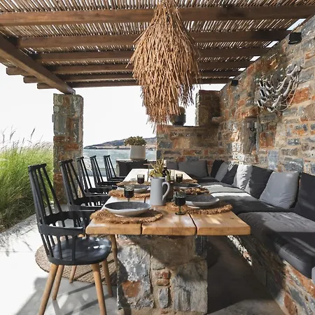 Harmony Luxury Naxos *