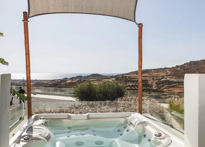 Harmony Luxury Naxos