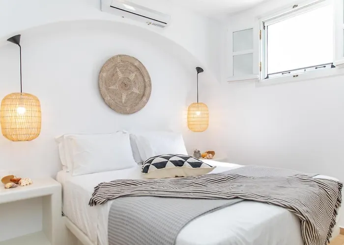 Harmony Luxury Naxos